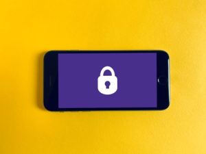 Mobile phone with security padlock icon